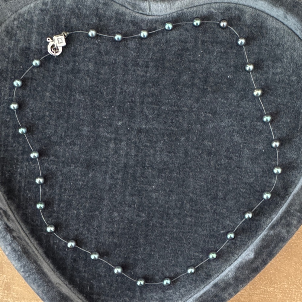 Black Pearl “Tin Cup” necklace with white gold/ diamond clasp